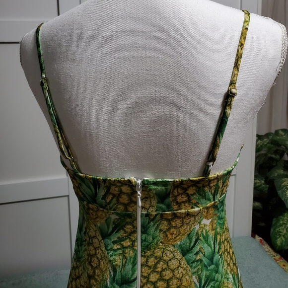 NWT! Show Me Your MuMu pineapple dress - Picture 8 of 10